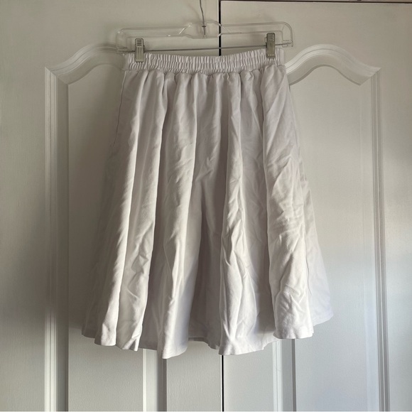 Teela Girls White Knee Length Flowy Skirt Size 16 - Picture 4 of 9